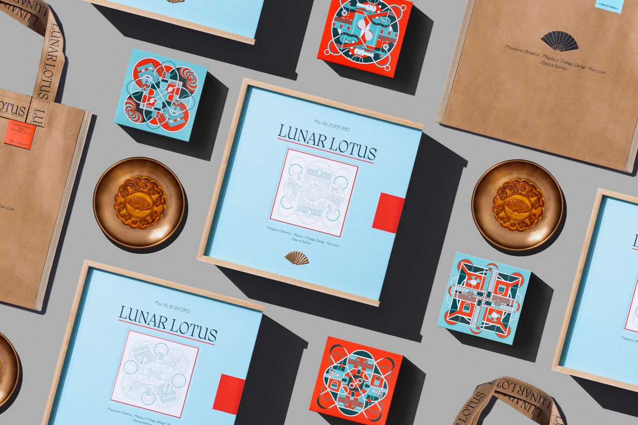 LUNAR LOTUS MOONCAKE PACKAGING